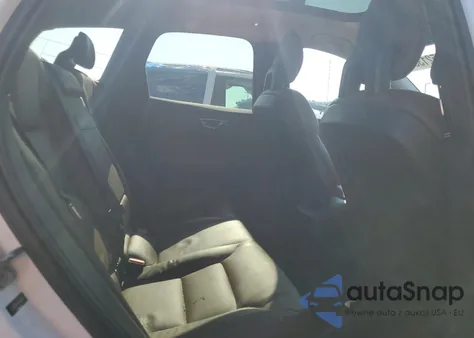 2018 Volvo Xc60 T5 из США, поврежденный, VIN LYV102RK1JB078554